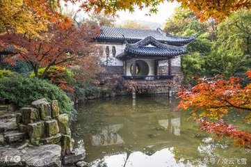 九月一日晨起风物凄然不胜怀远之思作五首寄