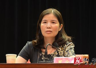 送湛挺之提干自武陵迎侍于侯官兼寄铅山尉曹